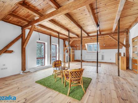 podkroví apartmán 2 | Prodej - dům/vila, 323 m²