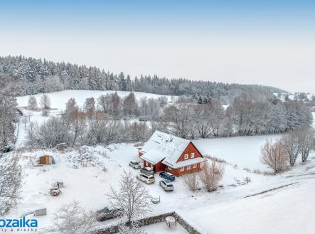 dji-20251127110627-0716-d-kopie.jpg | Prodej - dům/vila, 196 m²