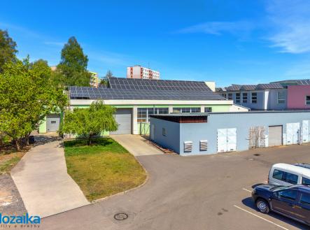 vjezd | Pronájem - jiné, 439 m²
