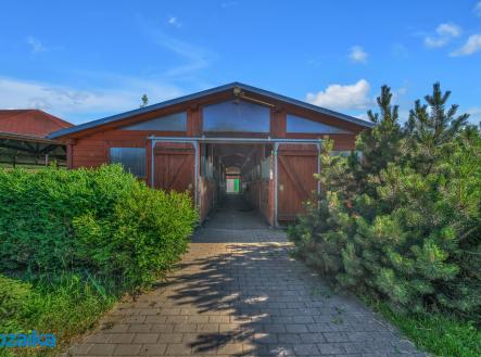 vstup do stáje | Pronájem - zemědělský objekt, 59 349 m²