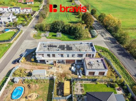 12_DJI_20251002142327_0011_D_FoceniBytu.cz | Polyfunkční komplex Lipůvka