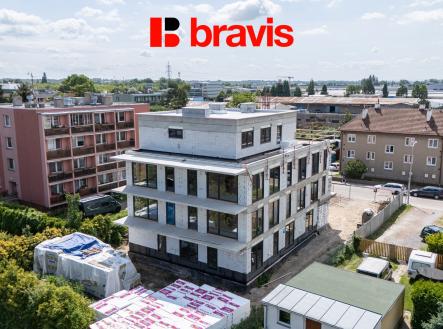 DJI_20260617103853_0027_D | Nadstandardní bytový dům Horní Heršpice - ulice Záhumenice