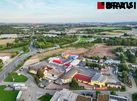 3 | Pronájem - pozemek pro komerční výstavbu, 4 000 m²