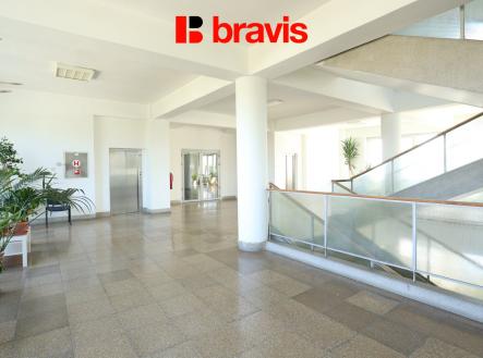 7 | Pronájem - kanceláře, 400 m²