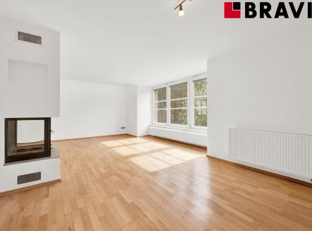 Prodej - dům/vila, 366 m²
