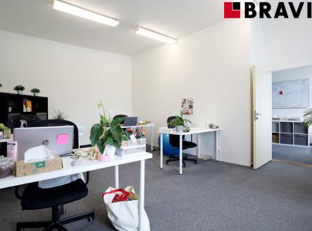 1 | Pronájem - kanceláře, 64 m²