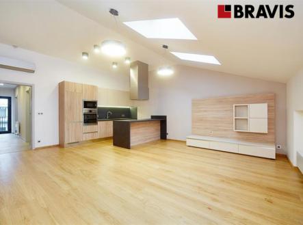 PCH_5_12 (9).jpg | Pronájem bytu, 2+kk, 69 m²