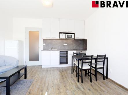 16 | Pronájem bytu, 1+kk, 28 m²