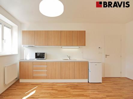 5F_03_6927 | Pronájem bytu, 1+kk, 36 m²