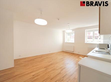 5F_03_6926 | Pronájem bytu, 1+kk, 36 m²