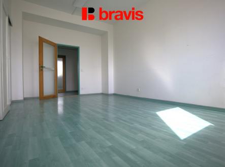 4 | Pronájem - kanceláře, 370 m²