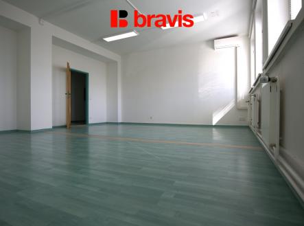 3 | Pronájem - kanceláře, 370 m²
