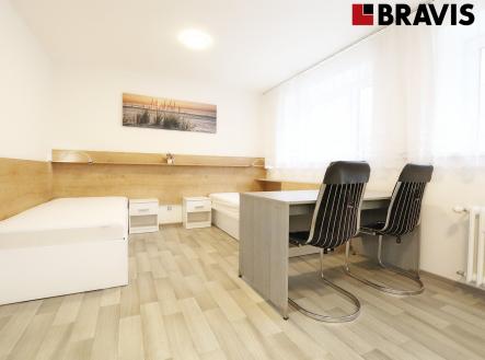 1b | Pronájem bytu, 1+kk, 28 m²