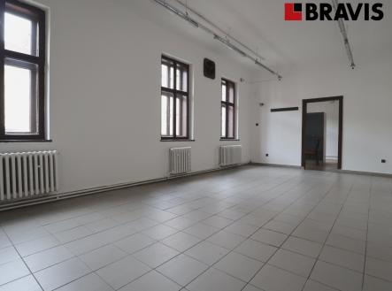 3 | Pronájem - obchodní prostor, 232 m²