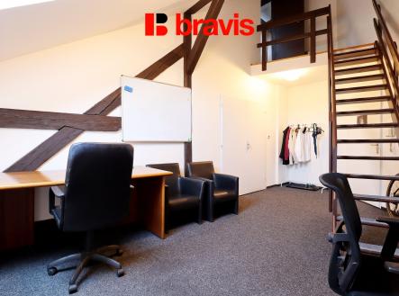 2 | Pronájem - kanceláře, 140 m²