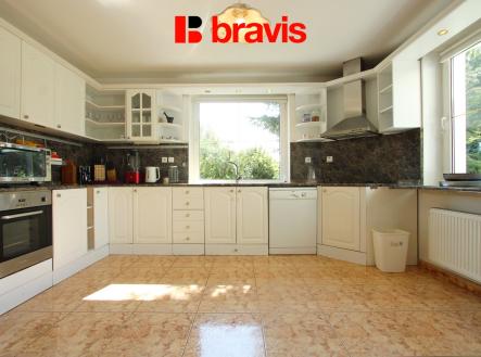 5 | Pronájem - dům/vila, 270 m²