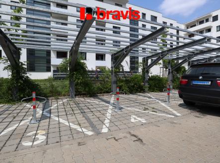 1 | Pronájem - malý objekt/garáž