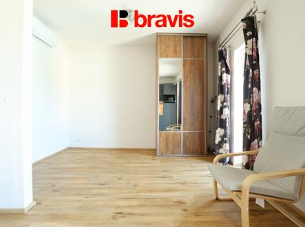 4 | Pronájem bytu, 1+kk, 27 m²