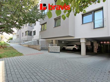 7 | Pronájem - malý objekt/garáž