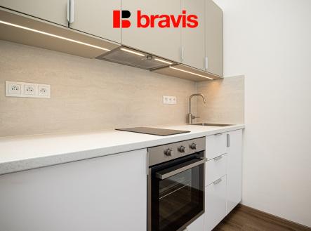 IMG_0012 | Pronájem bytu, 1+kk, 28 m²