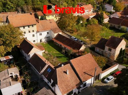 DJI_20251018120347_0033_D | Prodej - historický objekt, 12 531 m²