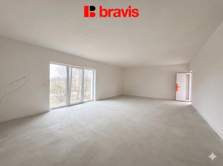 velký nebyt | Prodej - obchodní prostor, 61 m²