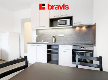 4 | Pronájem bytu, 1+kk, 28 m²