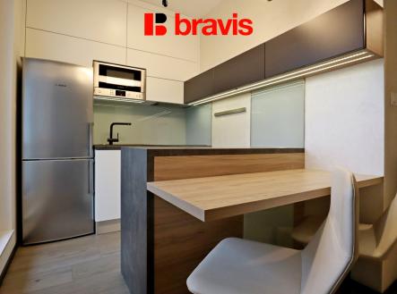 3 | Pronájem bytu, 1+kk, 42 m²