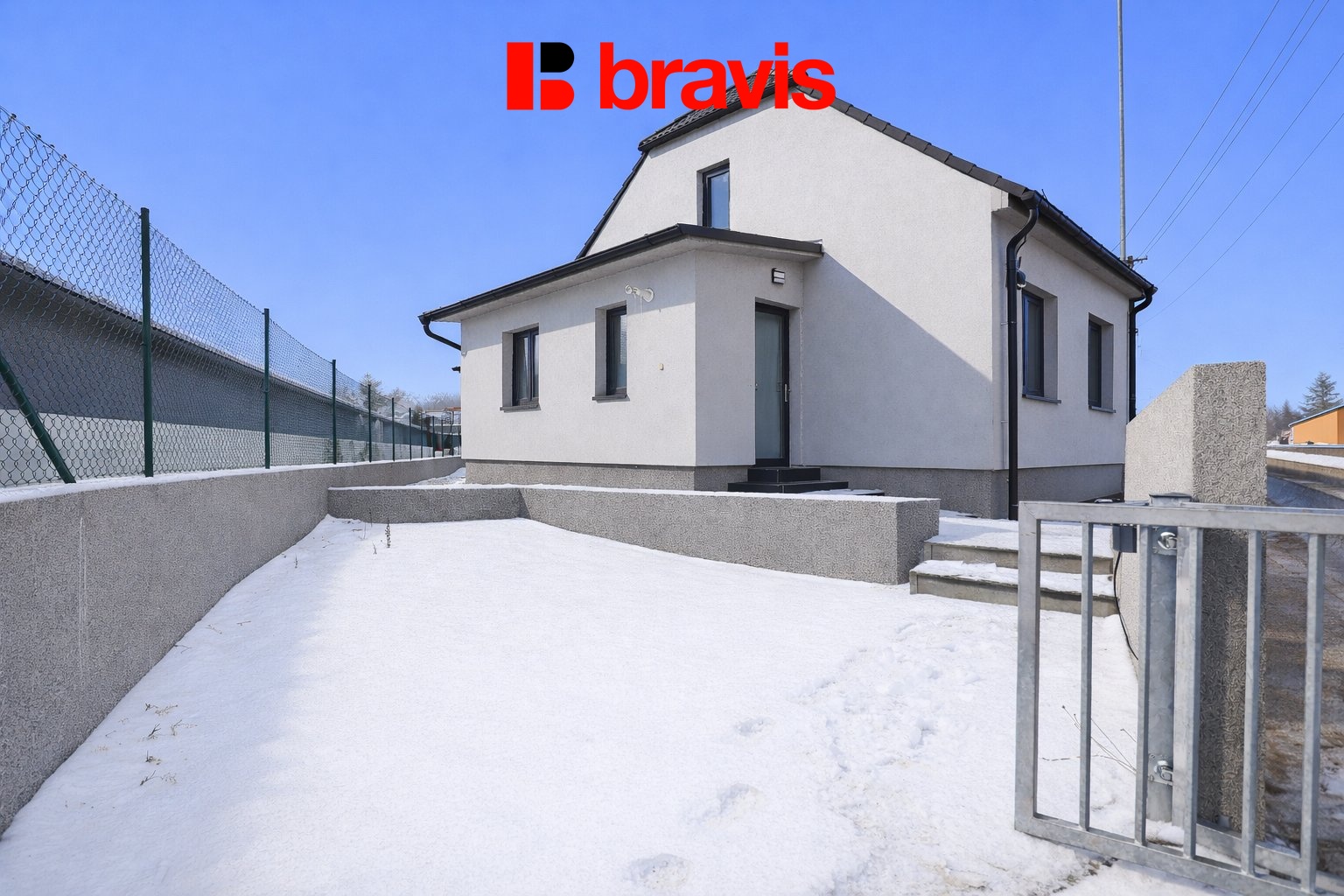 chat jasná obloha foto jiný úhel