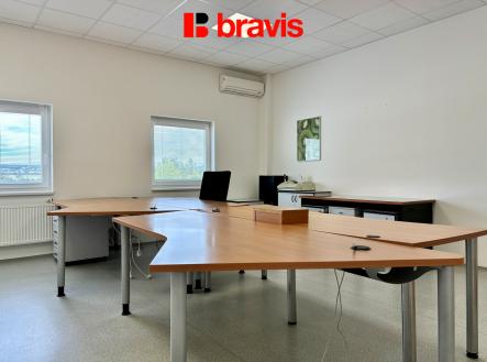IMG_1029 | Pronájem - kanceláře, 257 m²