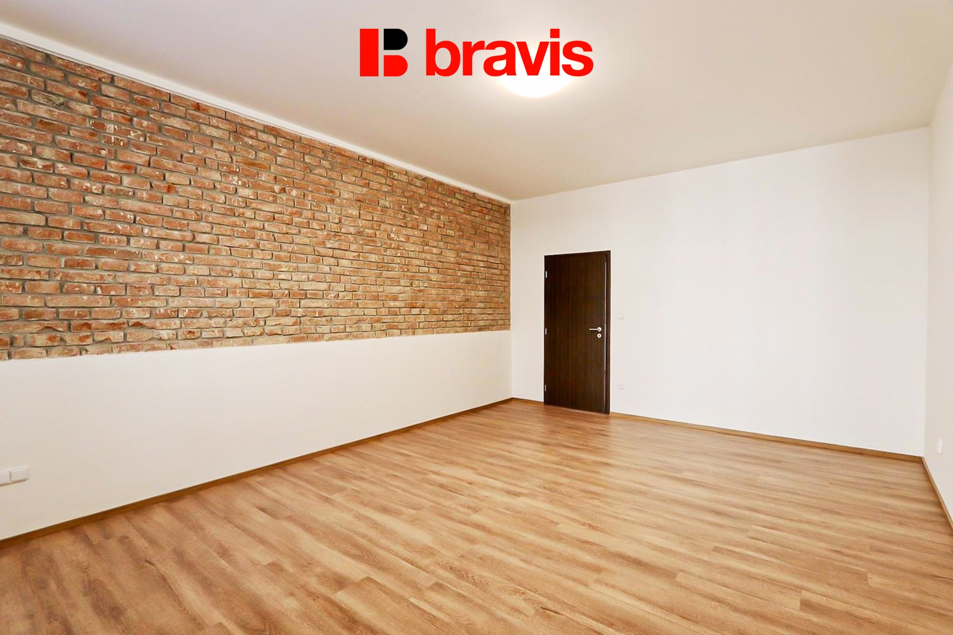 pronajem-bytu-2-kk-53-m2-ul-francouzska-brno-zabrdovice-vytah-parkovani-po-kompletni-c82ca6