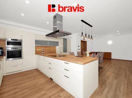 04_DSC_2008_FoceniBytu.cz | Prodej - dům/vila, 355 m²