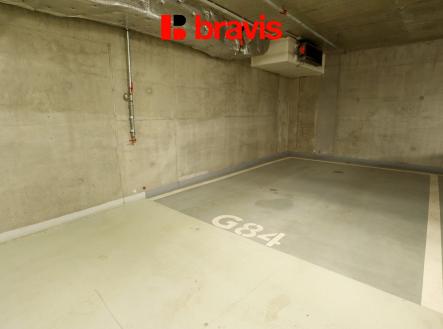 4 | Pronájem - malý objekt/garáž