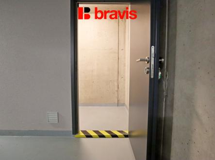 6 | Pronájem - malý objekt/garáž