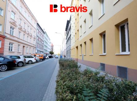 10 | Pronájem bytu, 1+kk, 29 m²