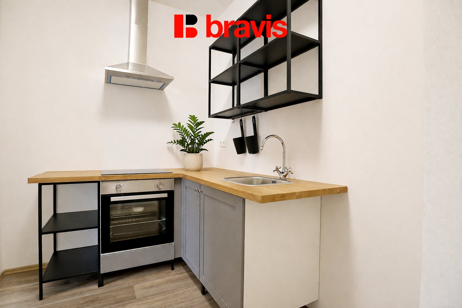 Modern skandinávská kuchyně s dřevem