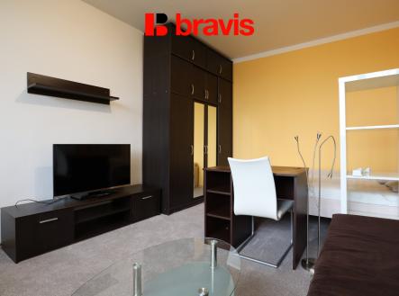 6 | Pronájem bytu, 1+1, 35 m²