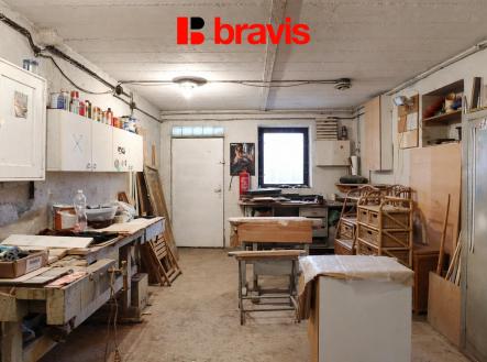 b580f87a-fcf0-4932-aa6b-5e6aaf28d291 | Pronájem - komerční objekt, sklad, 112 m²