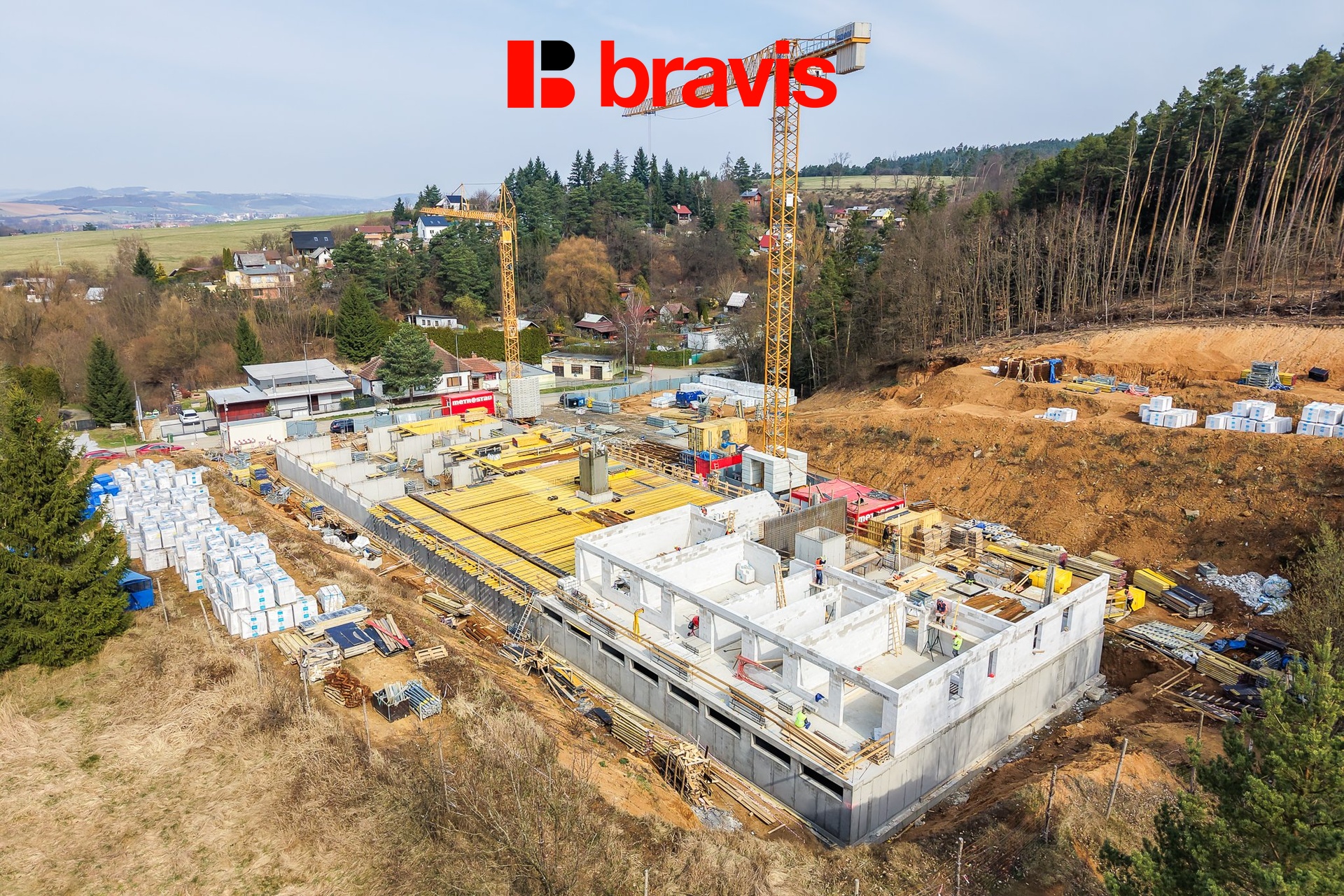 01_DJI_20260324103012_0041_D_FoceniBytu.cz