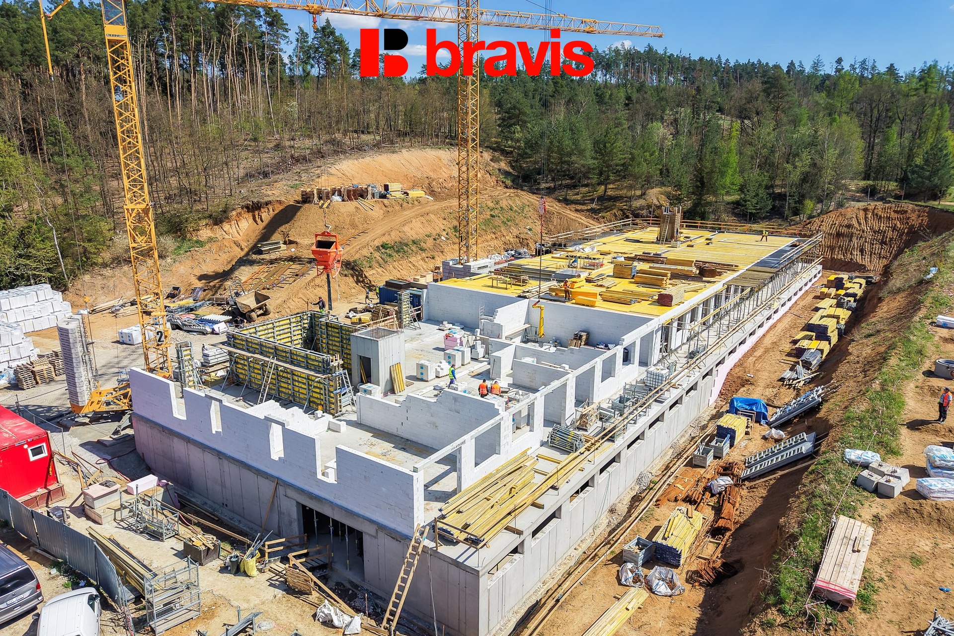 04_DJI_20260422135147_0141_D_FoceniBytu.cz