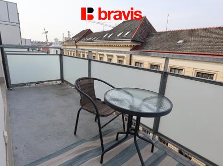IMG_0035 | Pronájem bytu, 1+kk, 33 m²