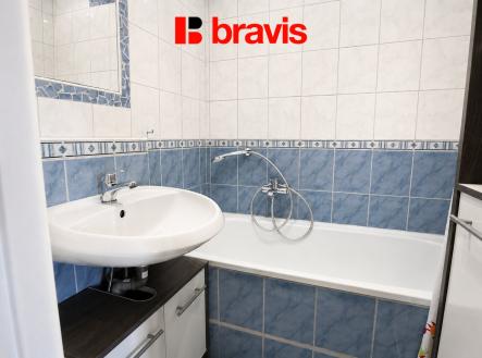 939c4392-aac0-4bf0-914a-5bc9ce78211f | Pronájem bytu, 2+1, 52 m²