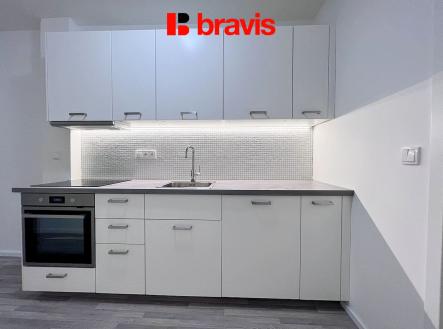Kuchyn1 | Pronájem bytu, 1+kk, 17 m²