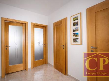 Bez popisku | Pronájem bytu, 3+1, 77 m²