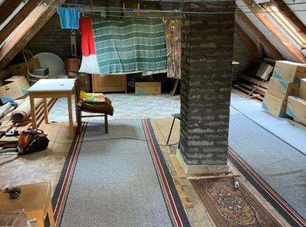 4 půdní prostor | Prodej - dům/vila, 160 m²