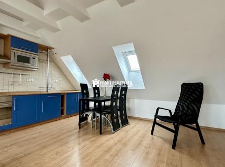 IMG_9585 | Prodej bytu, 2+kk, 57 m²