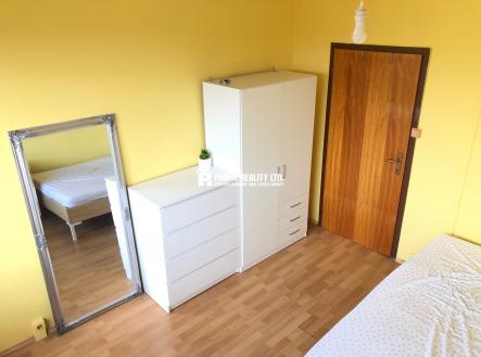 54DB7441-1A19-49C2-B5B2-62247049993C | Pronájem bytu, 1+kk, 14 m²