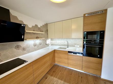 IMG_1984 | Pronájem bytu, 4+kk, 164 m²