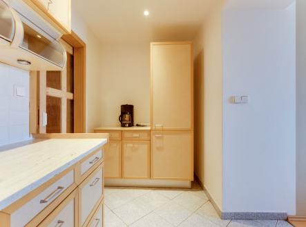 Pronájem bytu, 3+kk, 73 m²