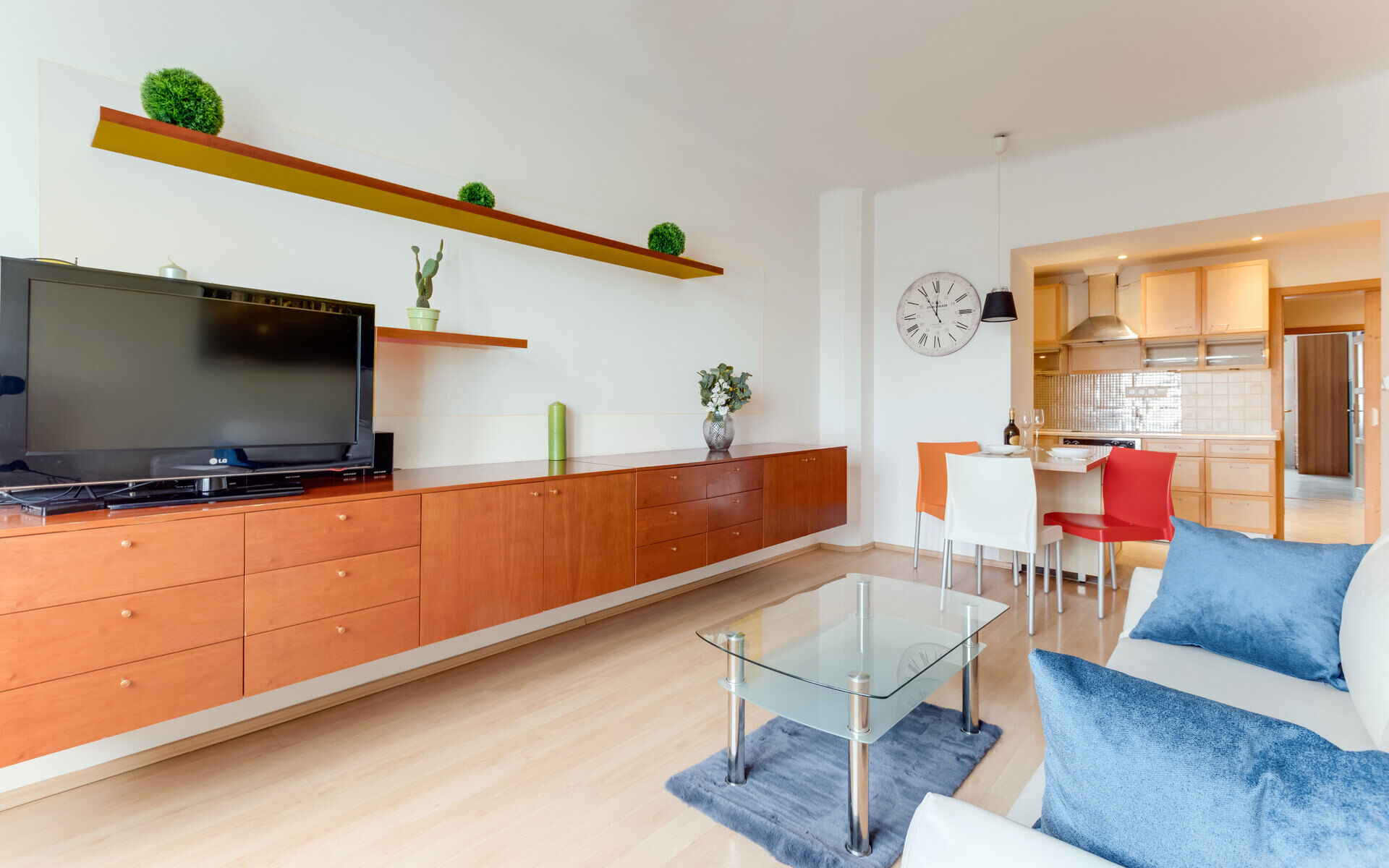 Pronájem  bytu 3+kk 73 m2, Smíchov